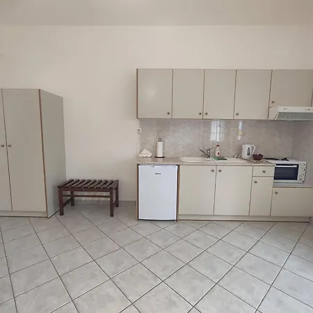 Апартаменты Eleni's Sunny Double With Balcony *